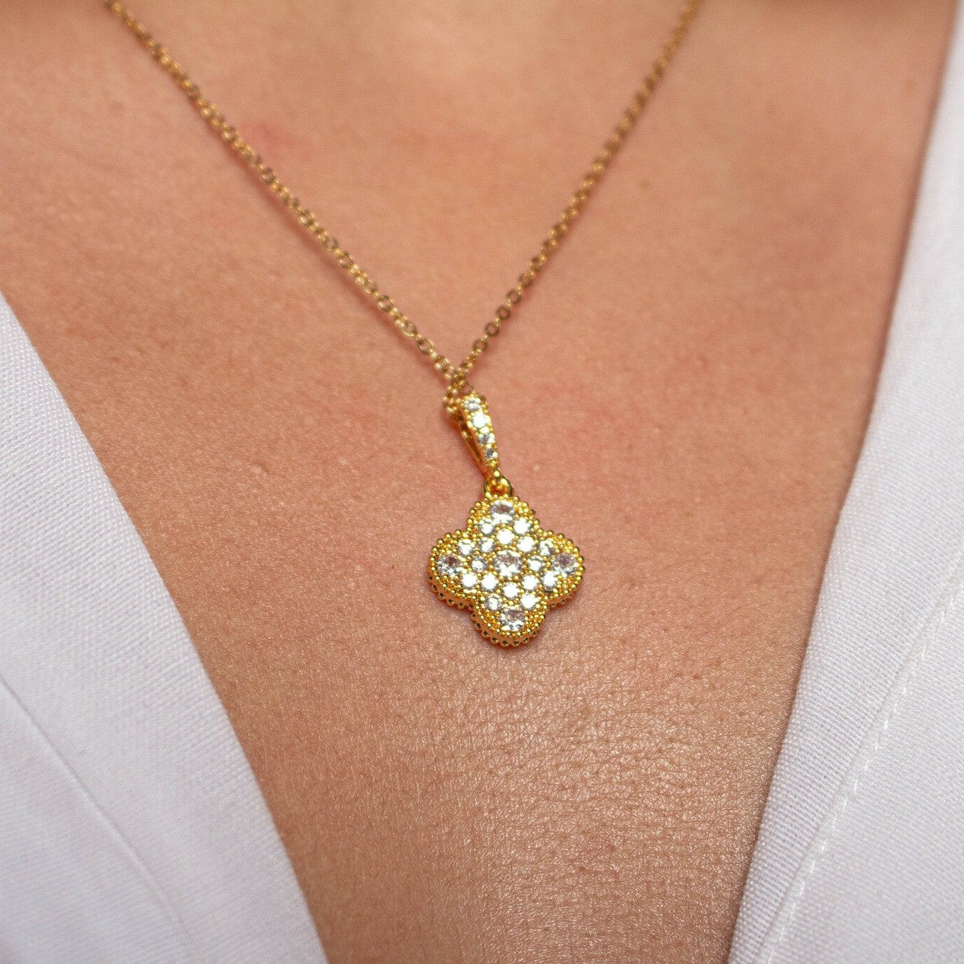 Clover Zirkonia – Halskette